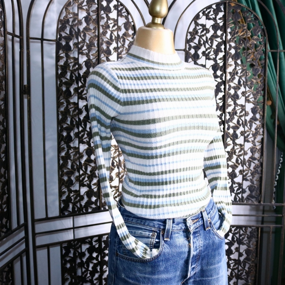 FREE SHIPPING RSQ Striped Knit Sweater XS - Picture 2 of 8
